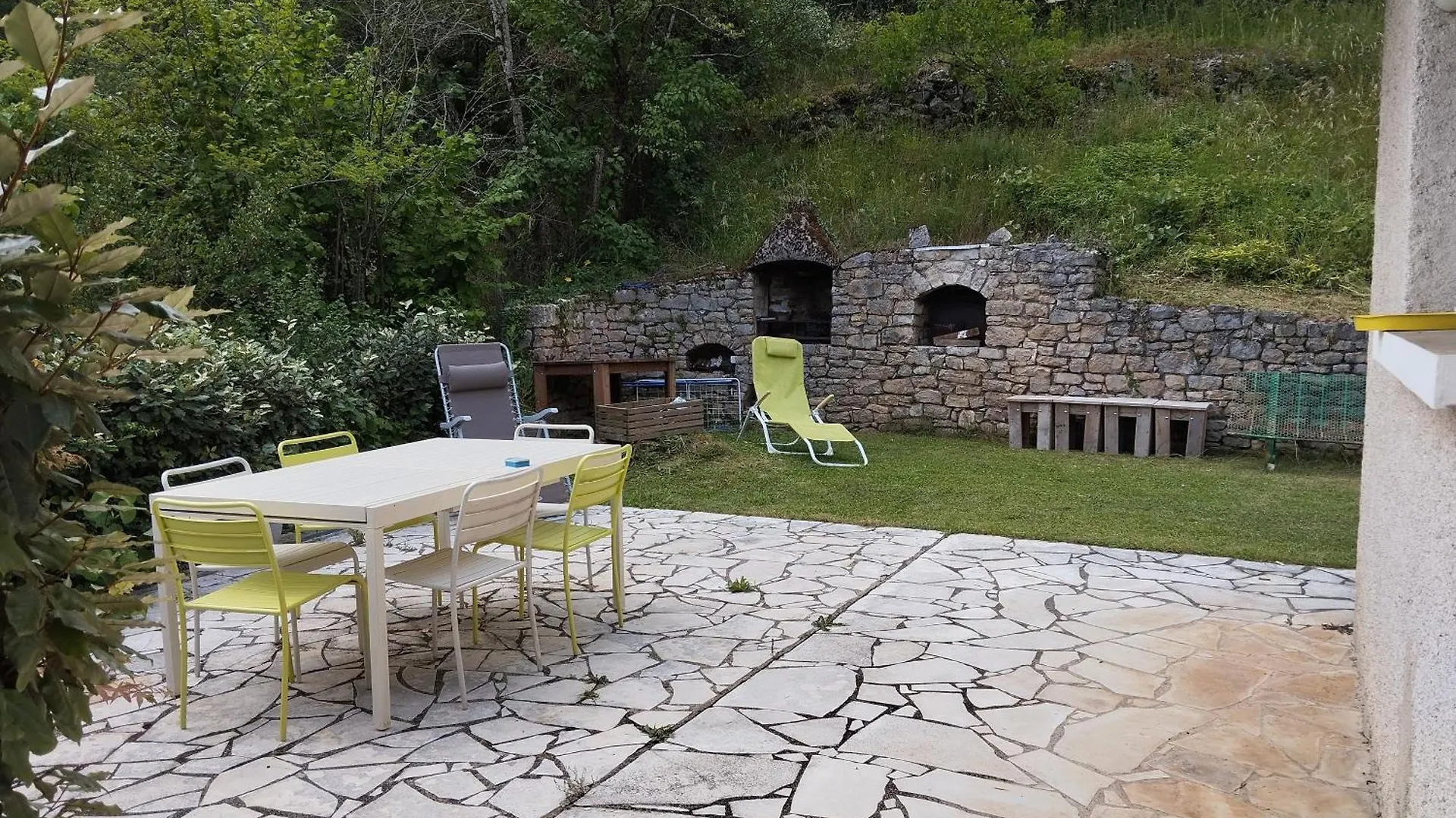 Maison La Ville A La Campagne Cahors 0*,
